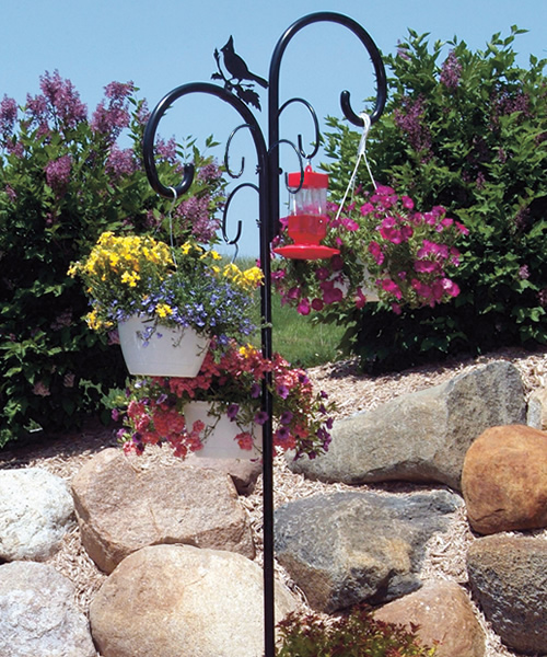 Yellowstone Birdfeeder Pole with 6 Hanging Stations